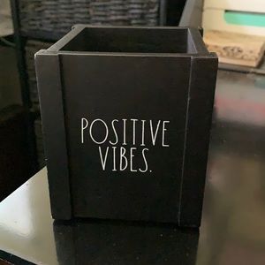 Rae Dunn POSITIVE VIBES Pen/Pencil Holder